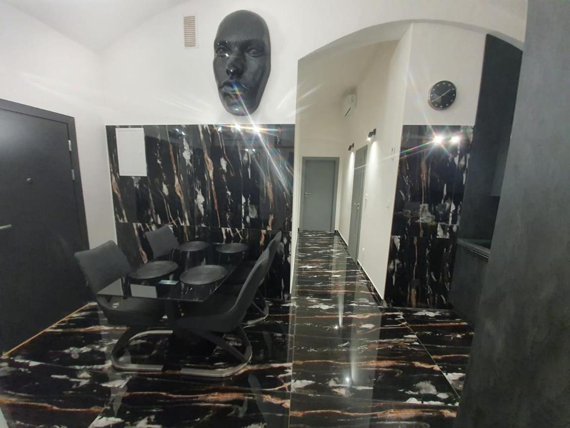 Monar Exclusive Center Free Parking In Garage Apartment Kosice Luaran gambar