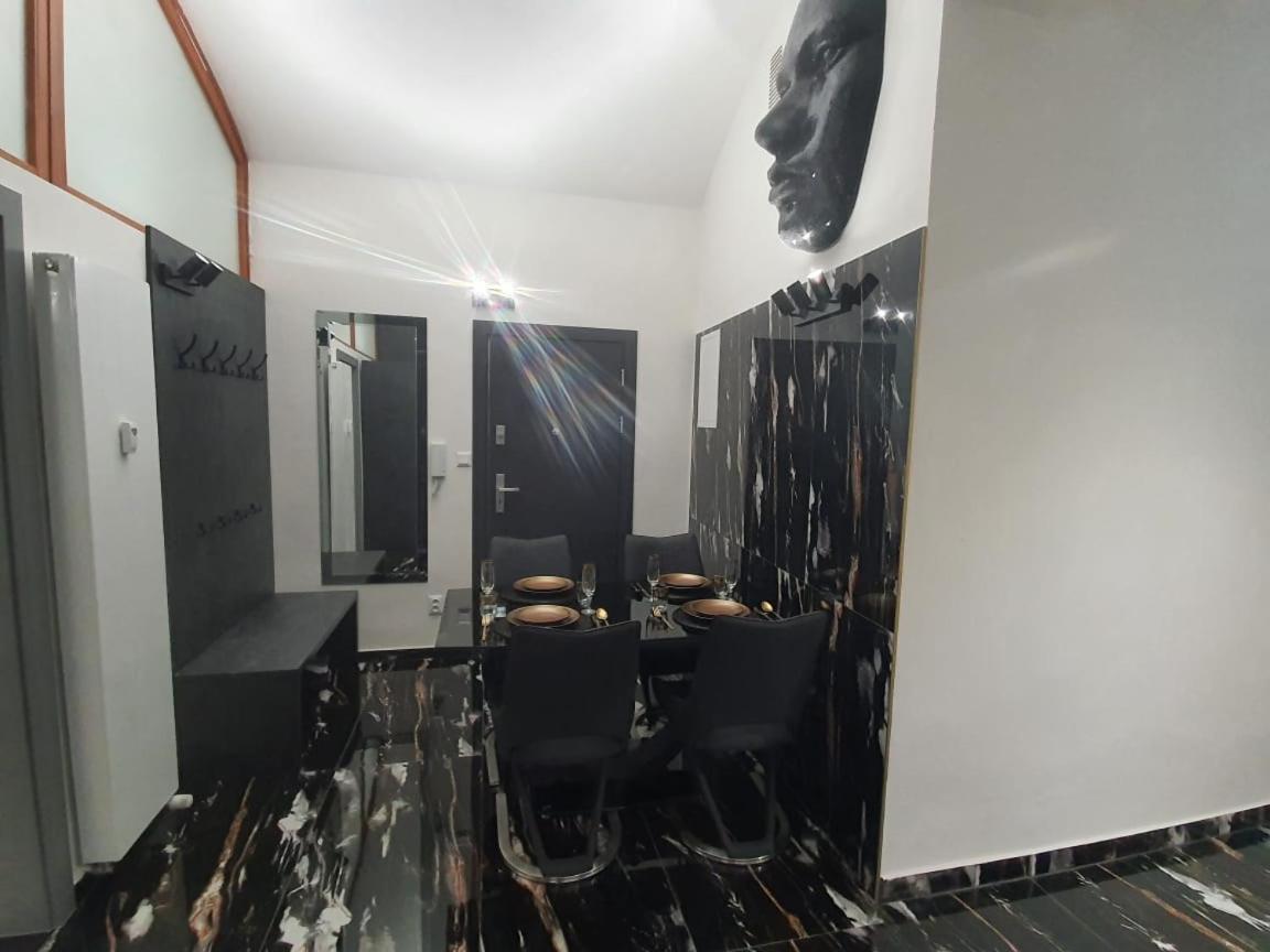 Monar Exclusive Center Free Parking In Garage Apartment Kosice Luaran gambar