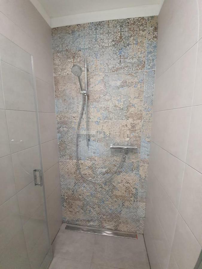 Monar Exclusive Center Free Parking In Garage Apartment Kosice Luaran gambar