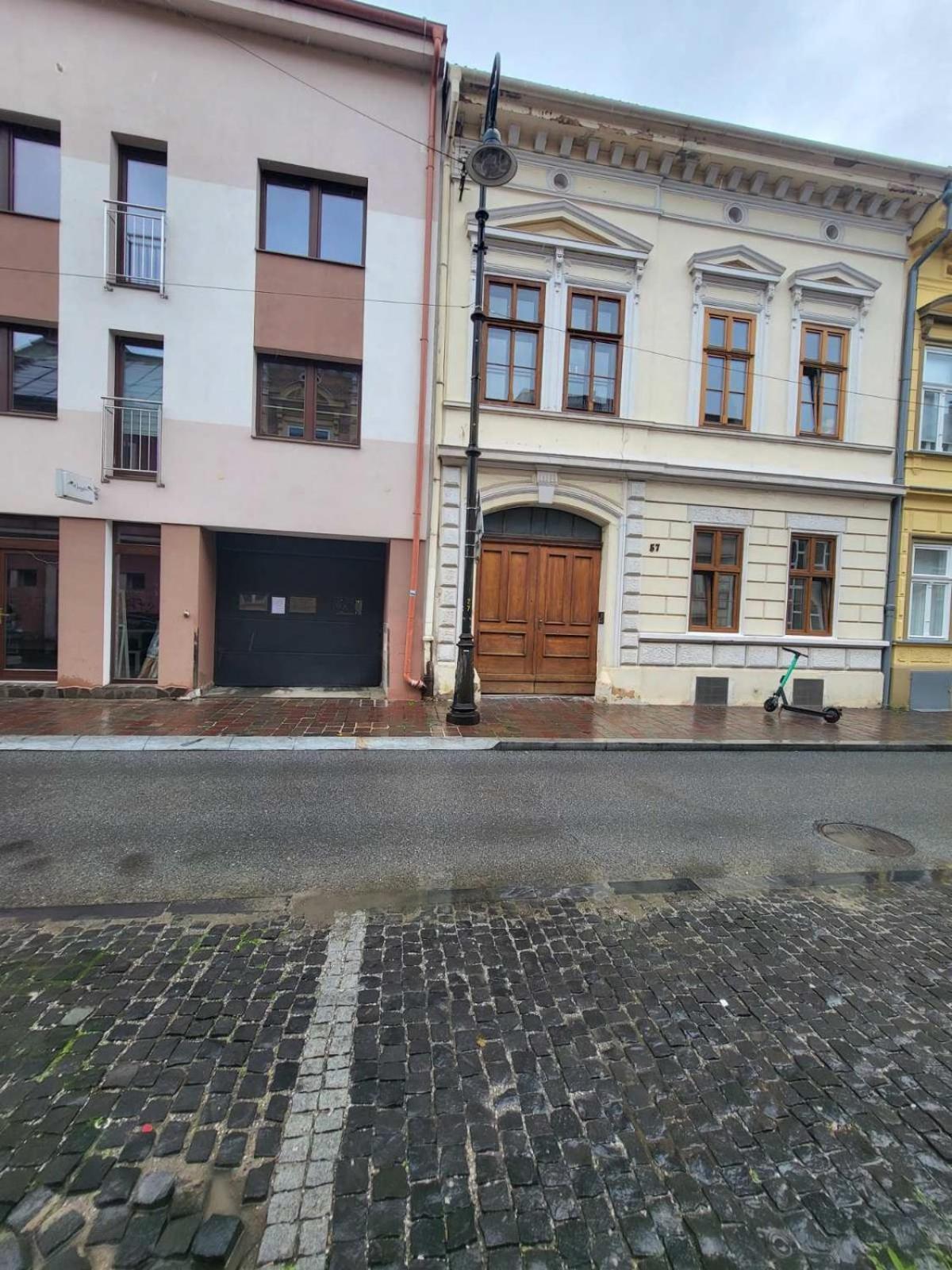 Monar Exclusive Center Free Parking In Garage Apartment Kosice Luaran gambar